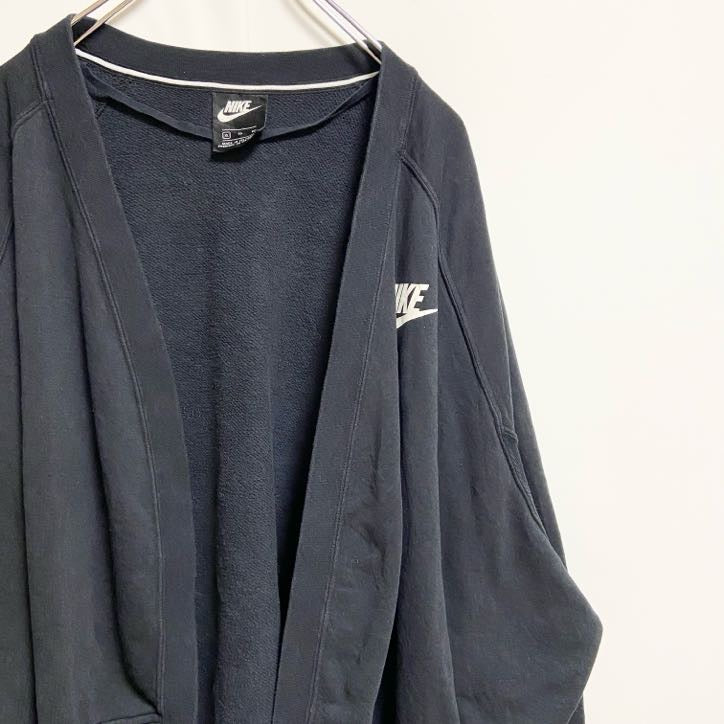 古着 used　NIKE　ナイキ　長袖ロゴプリントカーディガン　ボレロ　黒　ブラック　秋冬服　ビッグシルエット　XLサイズ