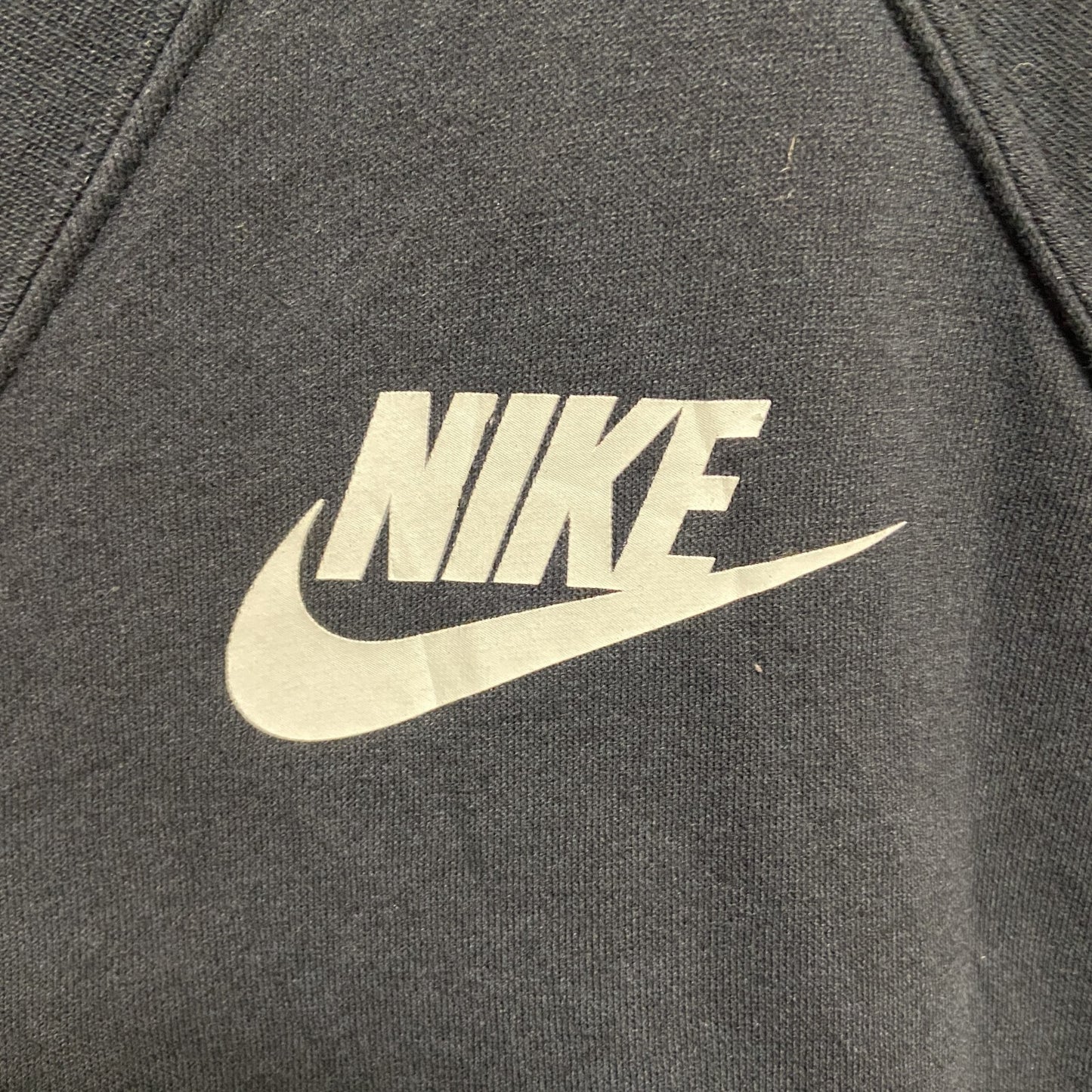 古着 used　NIKE　ナイキ　長袖ロゴプリントカーディガン　ボレロ　黒　ブラック　秋冬服　ビッグシルエット　XLサイズ