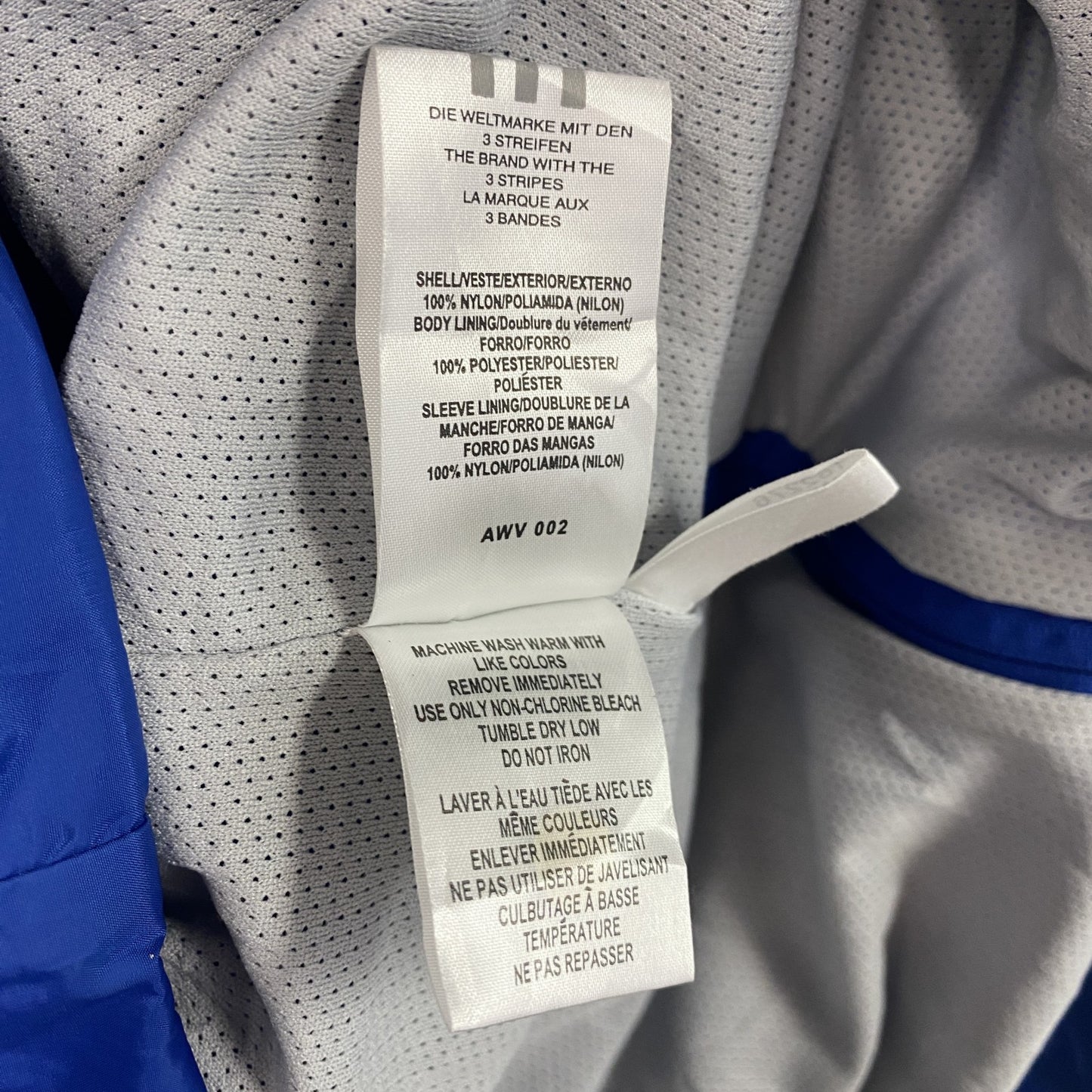 adidas　アディダス　プルオーバーナイロンジャケット　青　ブルー　2XLサイズ