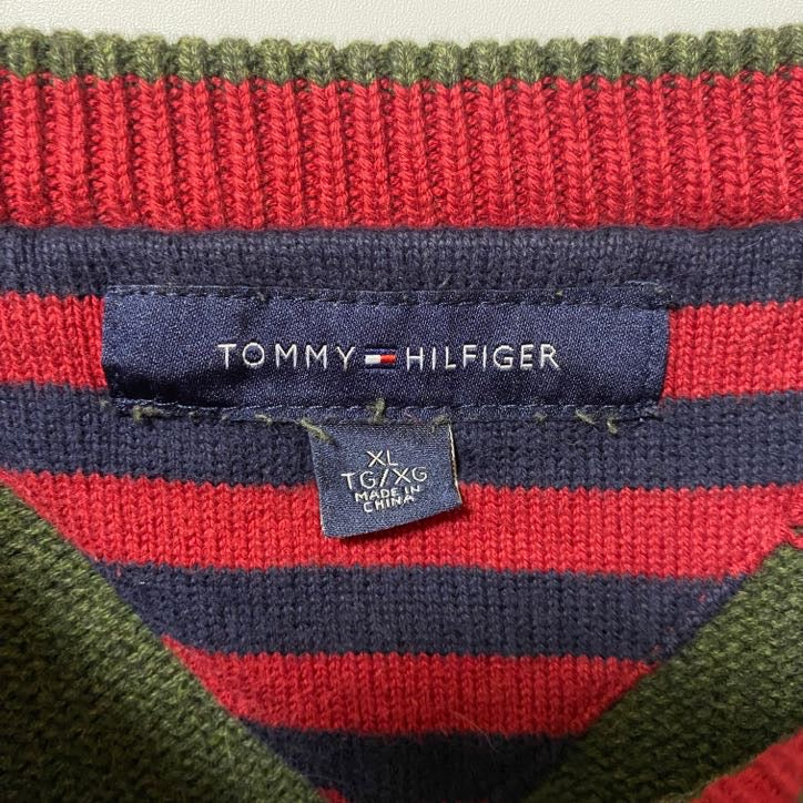 古着 used　TOMMY HILFIGER トミーヒルフィガー　長袖ニット　セーター　ワンポイント刺繍　カーキ　XLサイズ