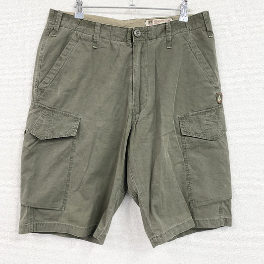 00s　VOLCOM　ヴォルコム　ハーフパンツ/ショートパンツ　カーゴショーツ　カーキ　W36サイズ