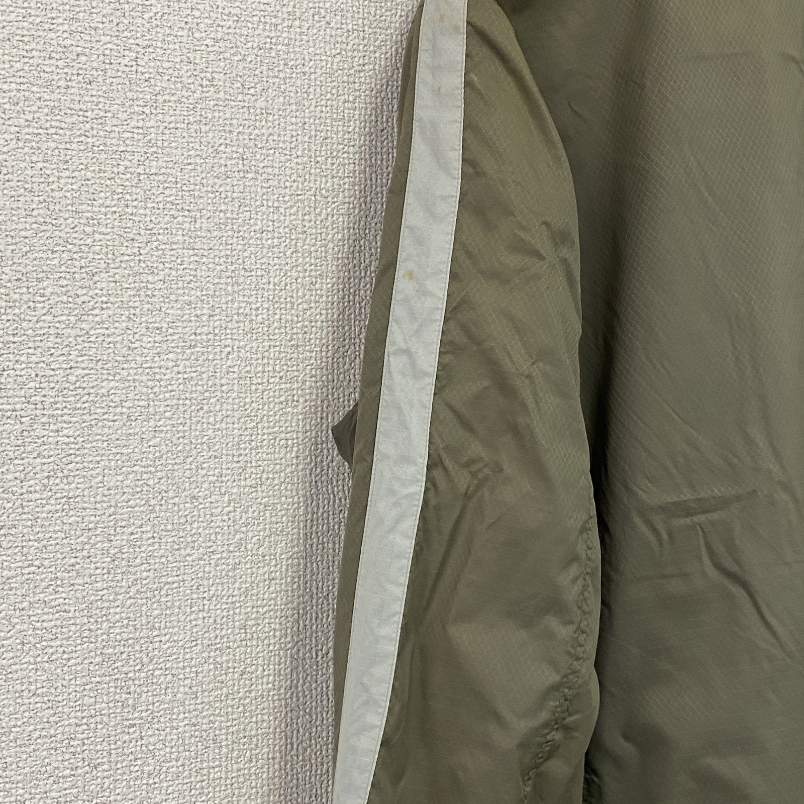 BOYCOTT　ボイコット　ナイロンジャケット　トラックジャケット　カーキ　古着