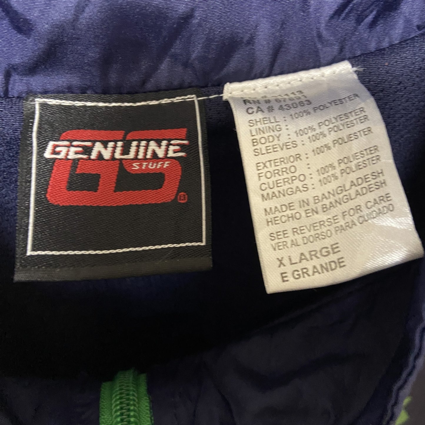 古着 used　Genuine stuff 　長袖ナイロンプルオーバー　ワンポイントロゴ　ハーフジップ　ネイビー　XLサイズ