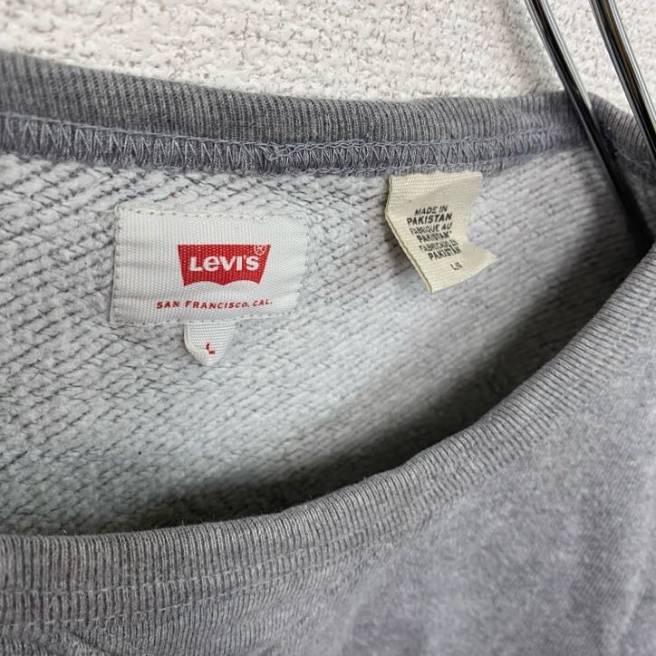 Levi’s　リーバイス　スウェット/トレーナー　前V　グレー　灰色　Lサイズ　古着