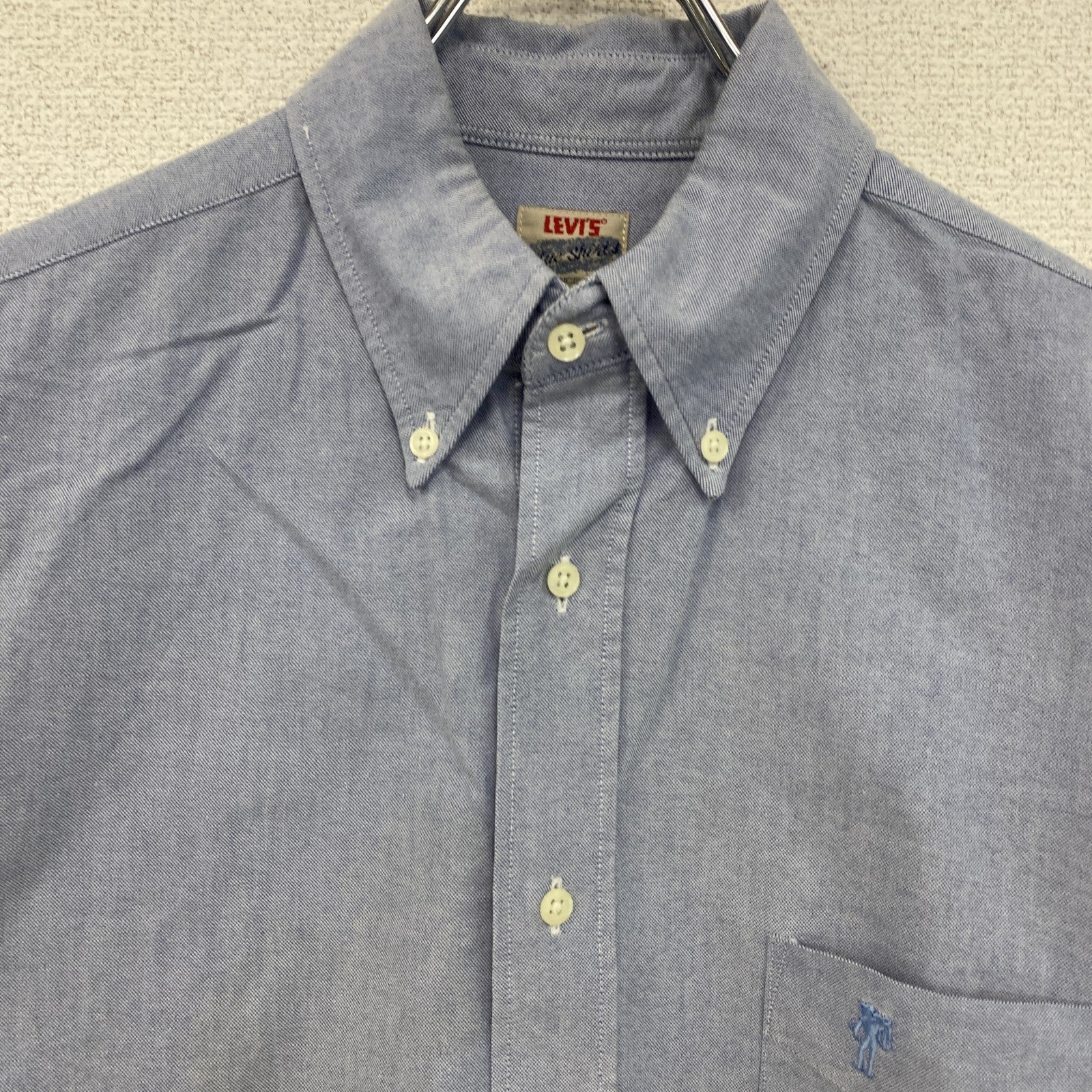 Levi's　リーバイス　長袖シャツ　ボタンダウンシャツ　無地　水色　ライトブルー　Mサイズ　古着