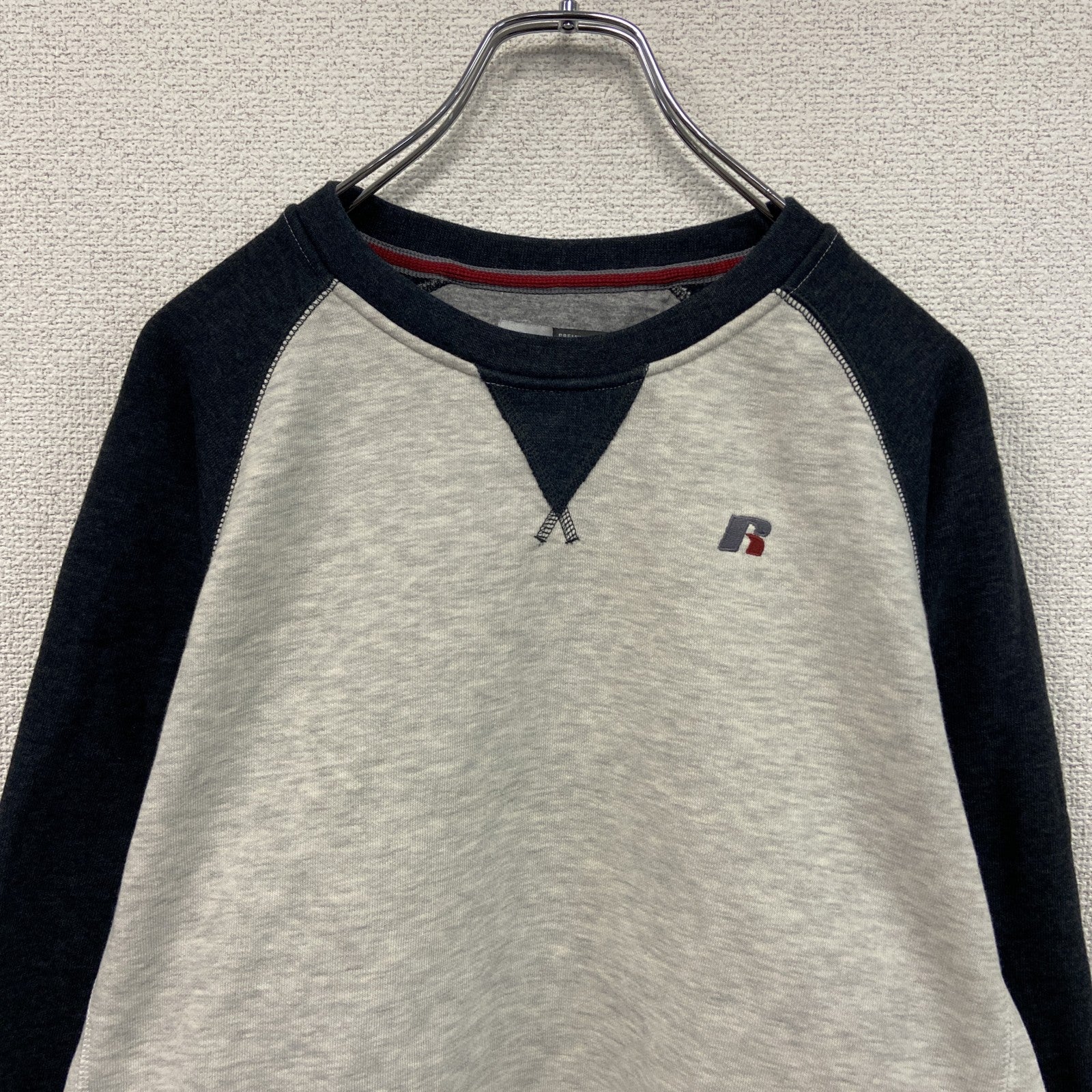 RUSSELL　ラッセル　スウェット/トレーナー　前V　刺繍ロゴ　ラグランスリーブ　霜降りグレー　紺　ネイビー　Mサイズ　古着