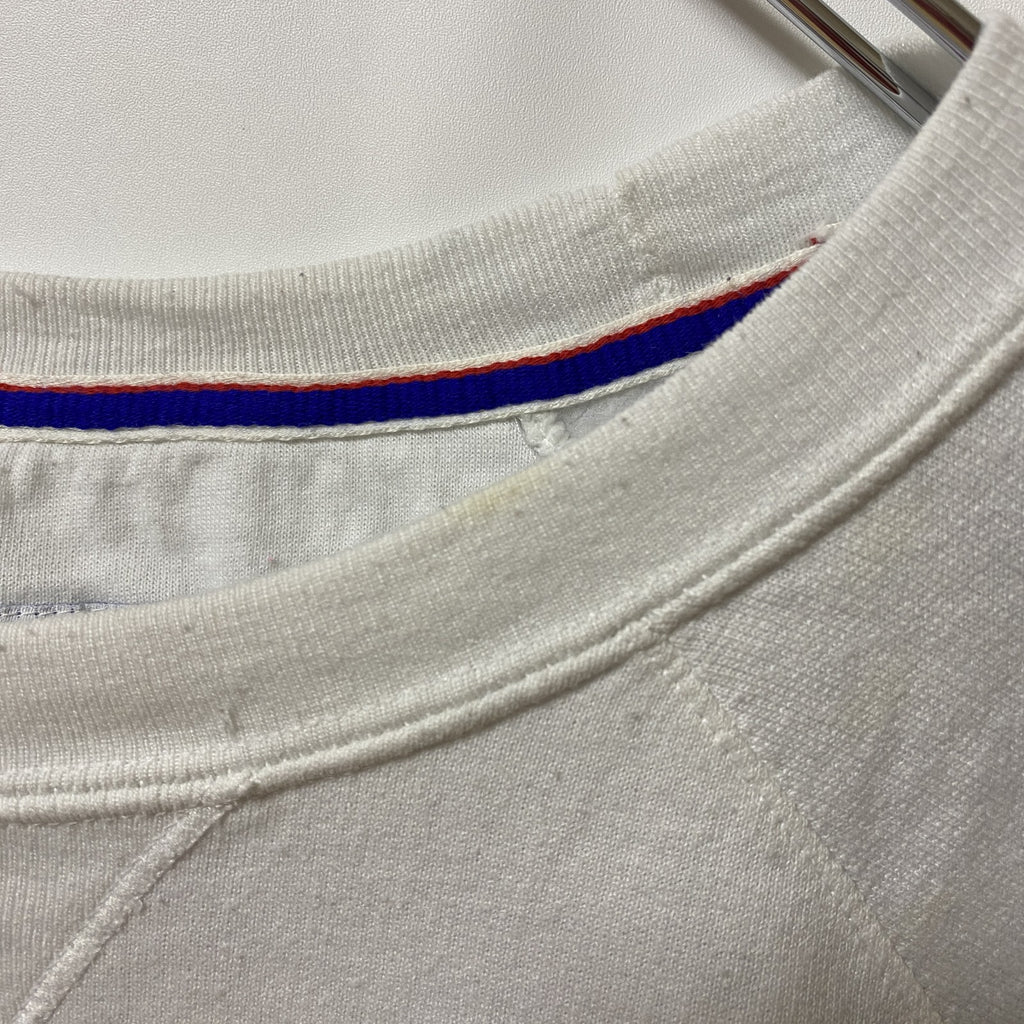Champion チャンピオン　長袖クルーネックロゴスウェット　トレーナー　白　ホワイト　レトロデザイン　Mサイズ　古着