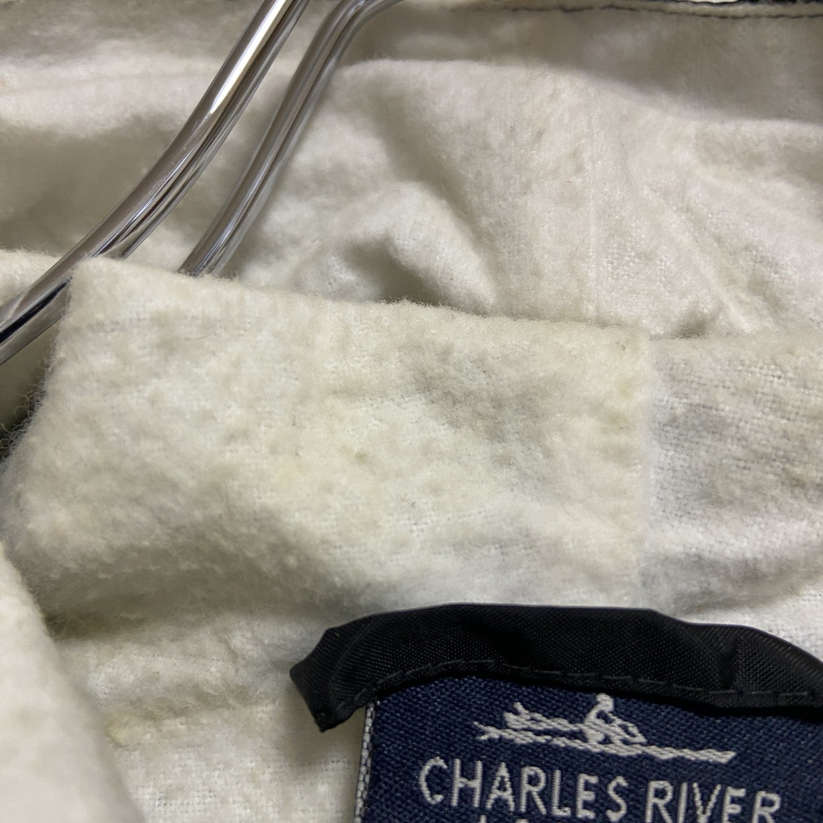 CHARLES RIVER　長袖カレッジ刺繍ナイロンジャケット　ボール州立大学　フットボール　黒　ブラック　赤　レッド　Mサイズ　古着