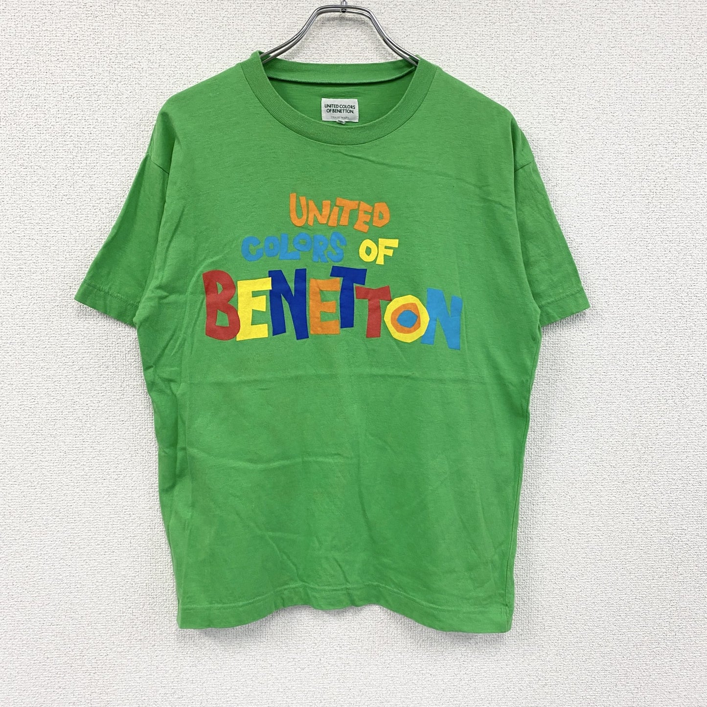 UNITED COLORS OF BENETTON　半袖プリントTシャツ　黄緑　ライトイエロー　46サイズ