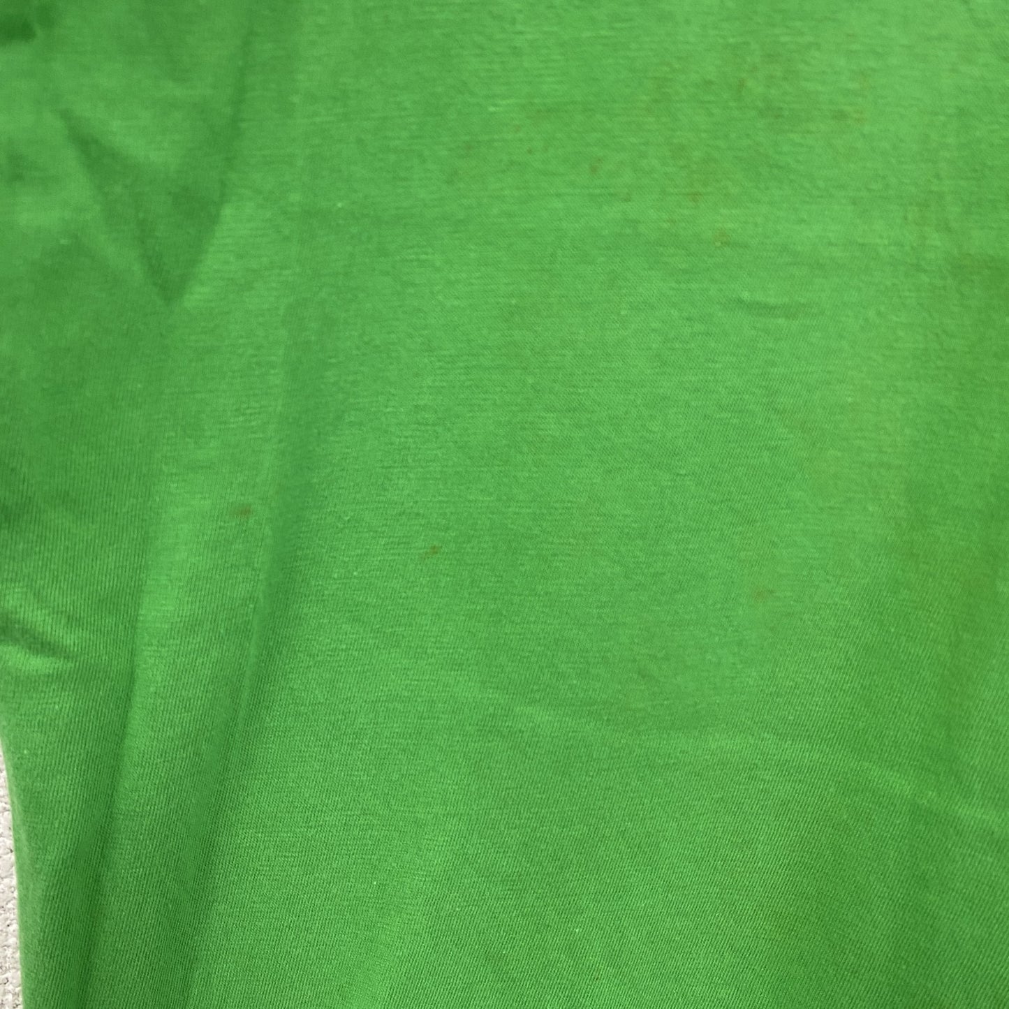 UNITED COLORS OF BENETTON　半袖プリントTシャツ　黄緑　ライトイエロー　46サイズ