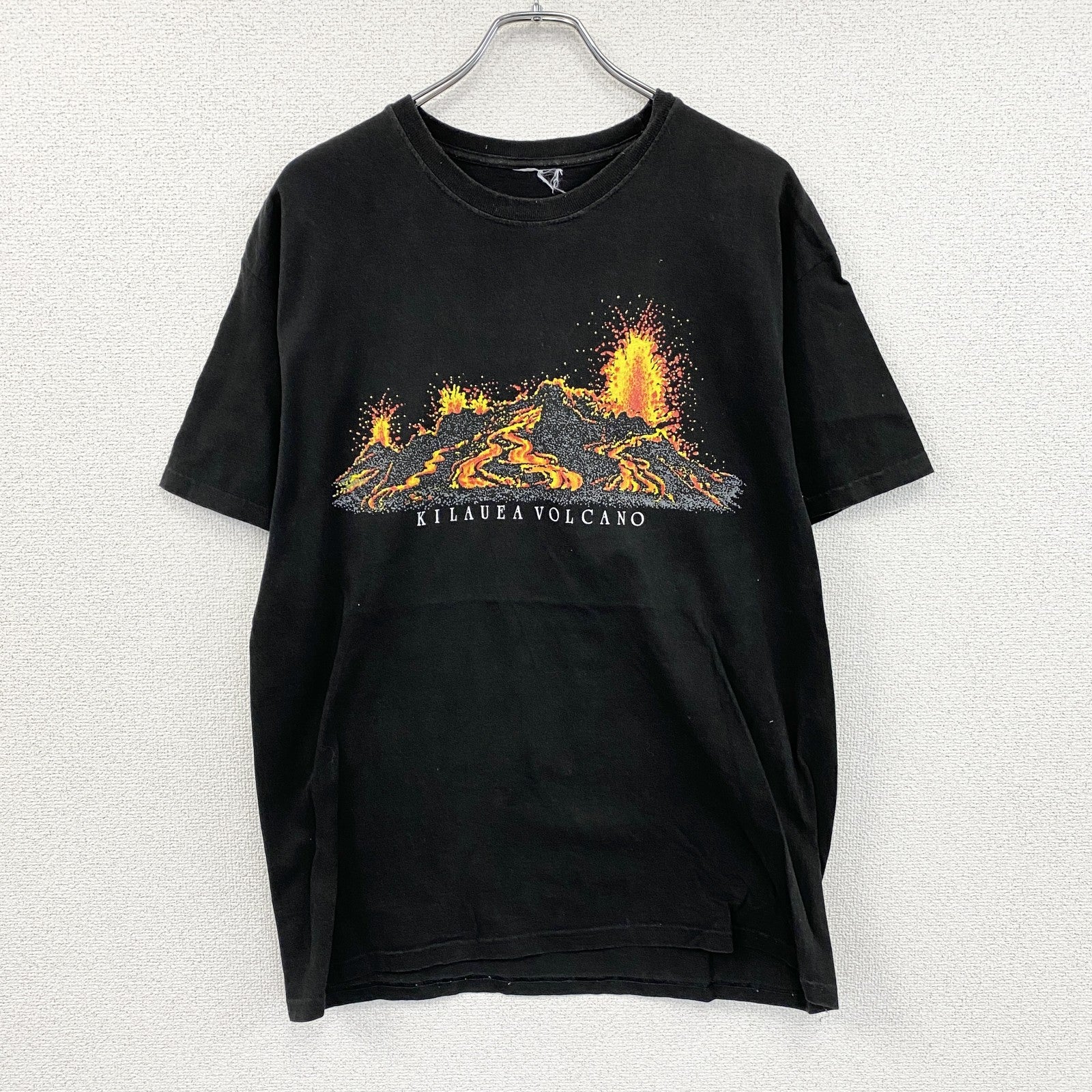 00s　キラウエア火山　半袖プリントTシャツ　ヴィンテージ　黒　ブラック　古着