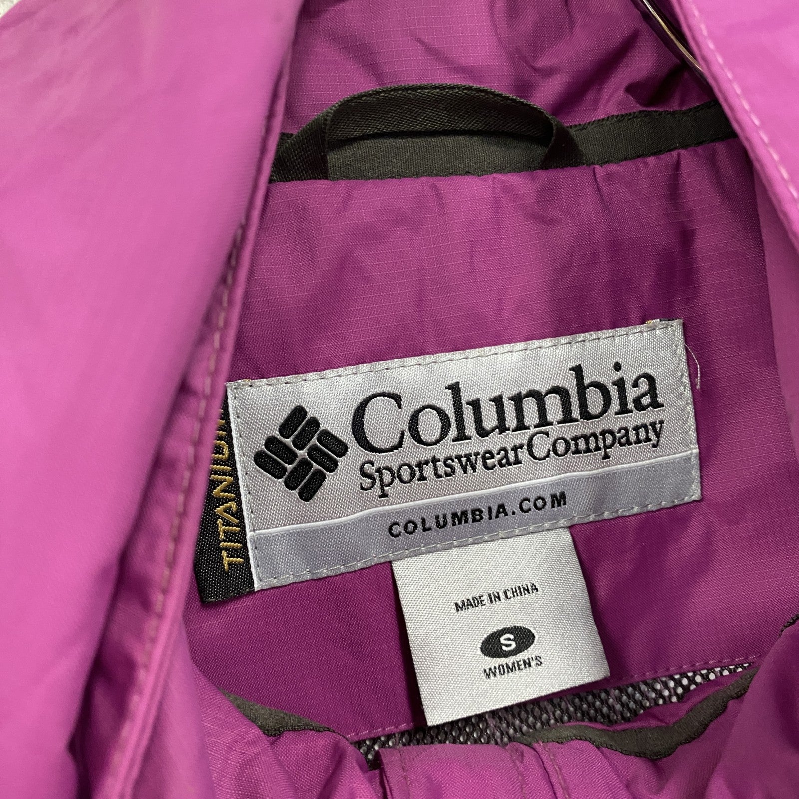 Columbia　コロンビア　マウンテンパーカー　紫　パープル　Sサイズ　古着