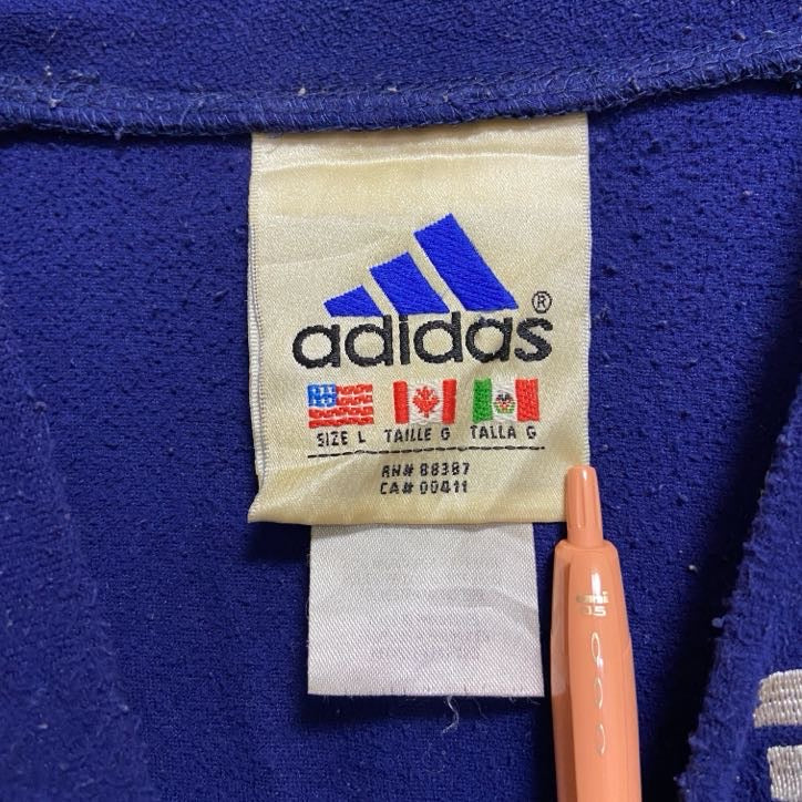 adidas　アディダス　長袖ハイネックフリースプルオーバー　ワンポイント刺繍　青　ブルー　秋冬服　Lサイズ　古着