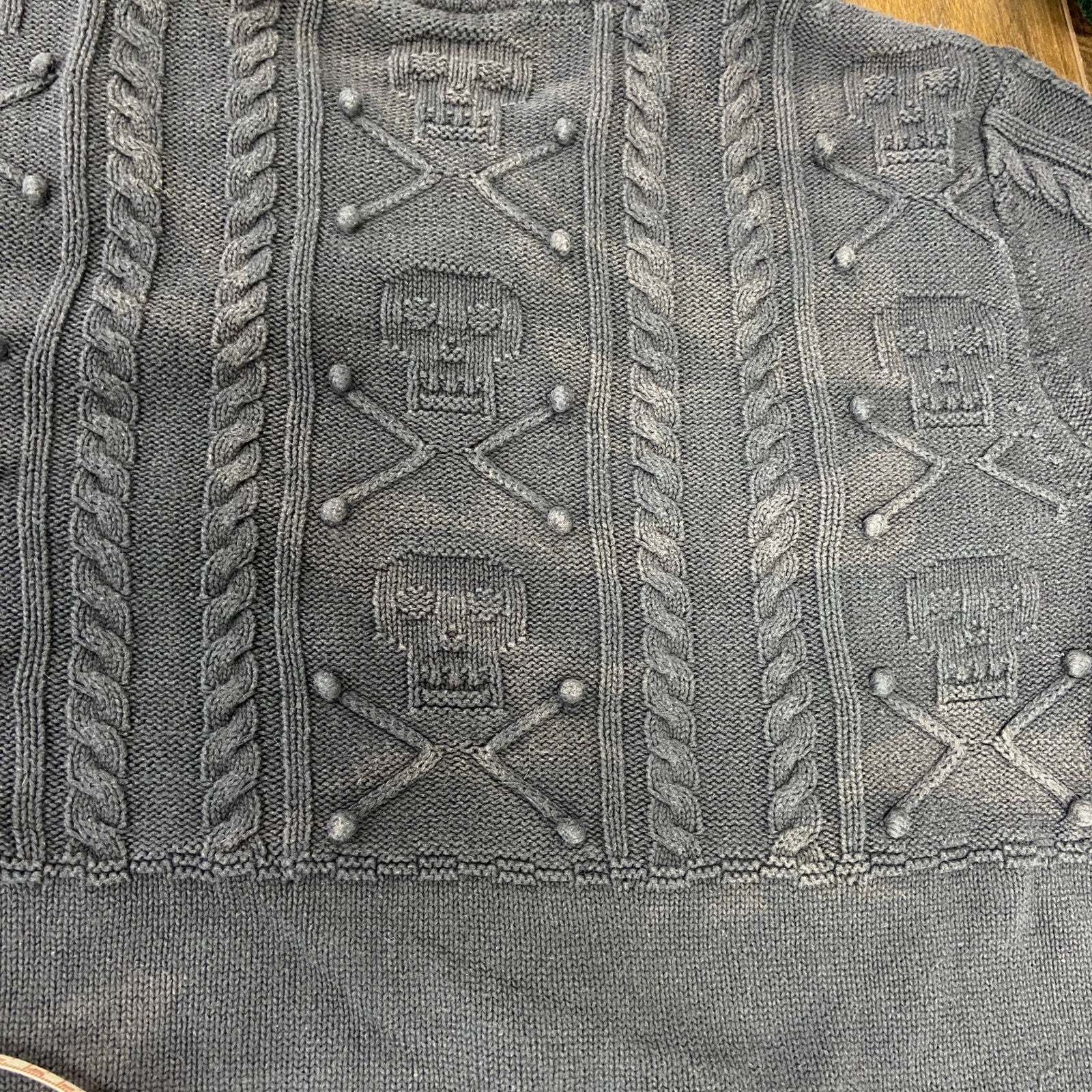 PUMA　プーマ　コットンニットセーター　ドクロ　黒　ブラック　Mサイズ　古着