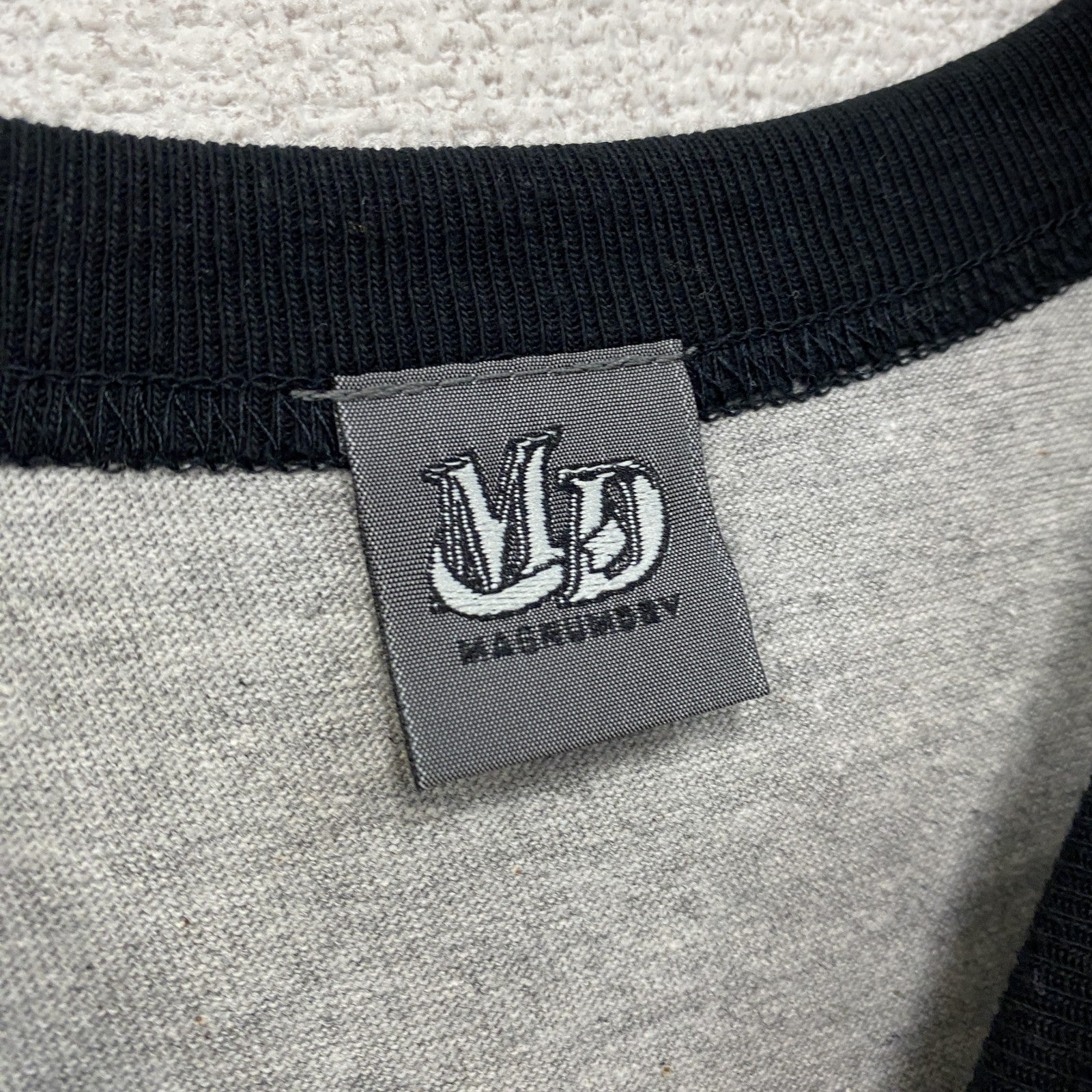 古着 used　～00s　MD　マグナムドライ　半袖プリントTシャツ　リンガーT　ヴィンテージ　灰色　グレー