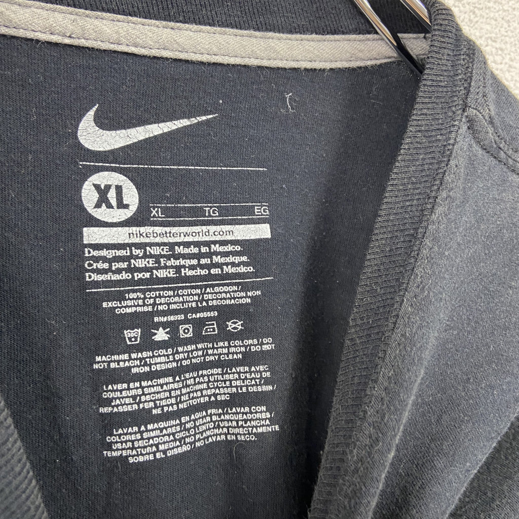 NIKE　ナイキ　半袖プリントTシャツ　NEW YORK　スウッシュ　デカロゴ　黒　ブラック　XLサイズ　古着