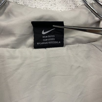 古着 used　NIKE GOLF　ナイキゴルフ　フルジップナイロンジャケット　紺　ネイビー　Lサイズ