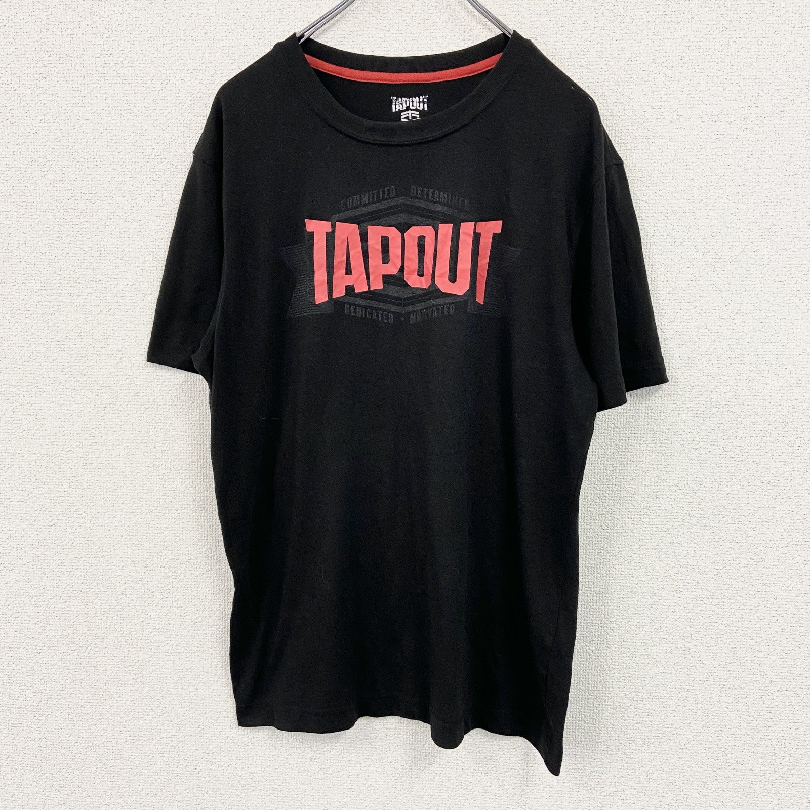 TAPOUT　タップアウト　半袖プリントTシャツ　黒　ブラック　Mサイズ　古着