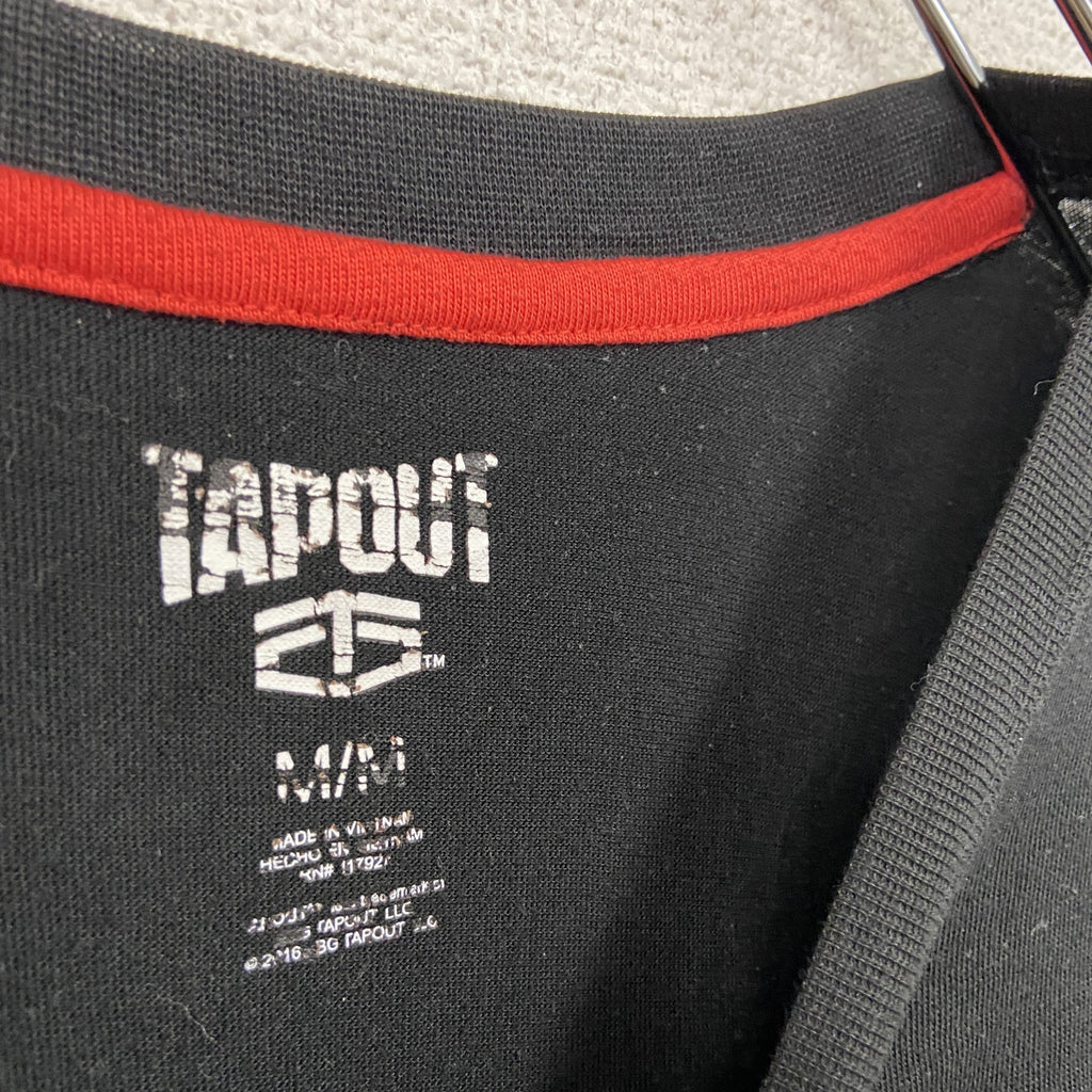 TAPOUT　タップアウト　半袖プリントTシャツ　黒　ブラック　Mサイズ　古着