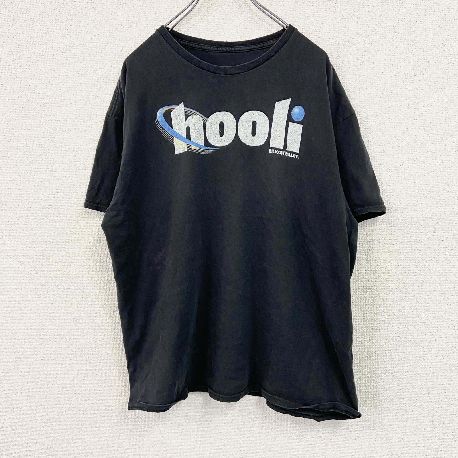 半袖プリントTシャツ　ムービーT　hooli　シリコンバレー　テック企業　黒　ブラック　古着