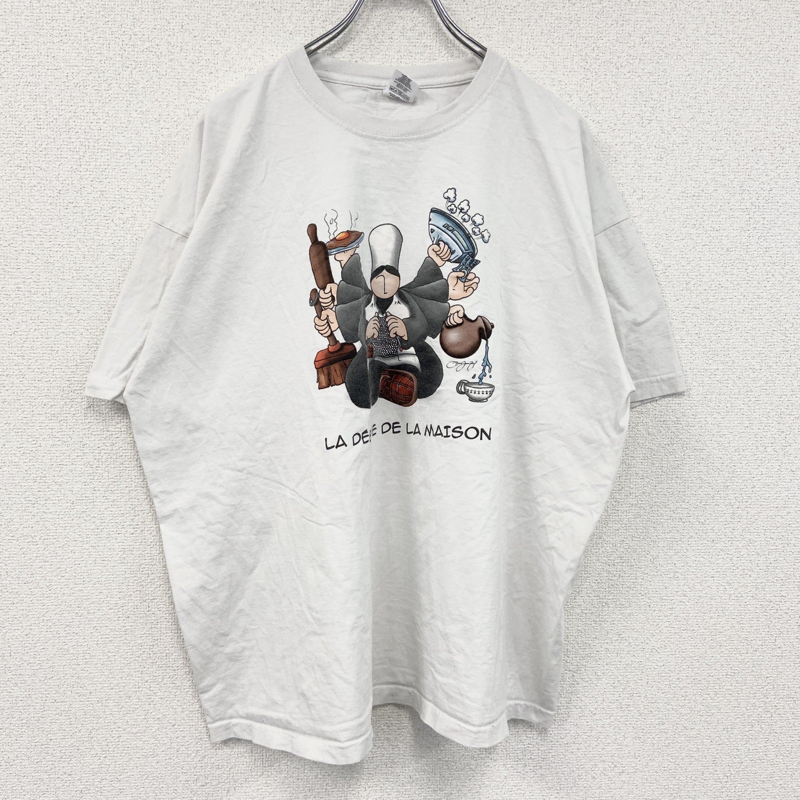 Mam'Goudig　マム・グディグ　半袖プリントキャラクターTシャツ　多機能な家庭の女神　コワフ　白　ホワイト　2XLサイズ　古着