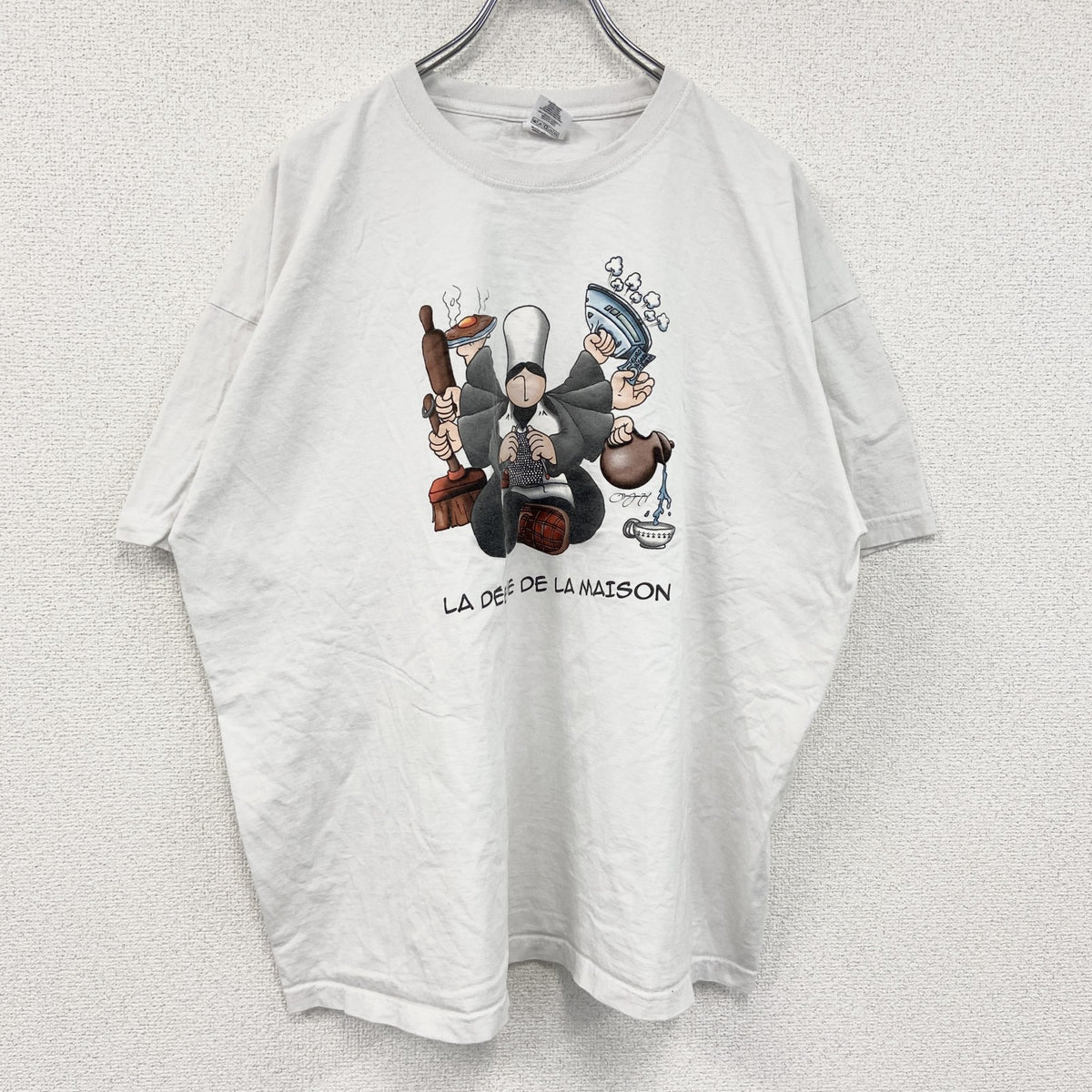 Mam'Goudig　マム・グディグ　半袖プリントキャラクターTシャツ　多機能な家庭の女神　コワフ　白　ホワイト　2XLサイズ　古着