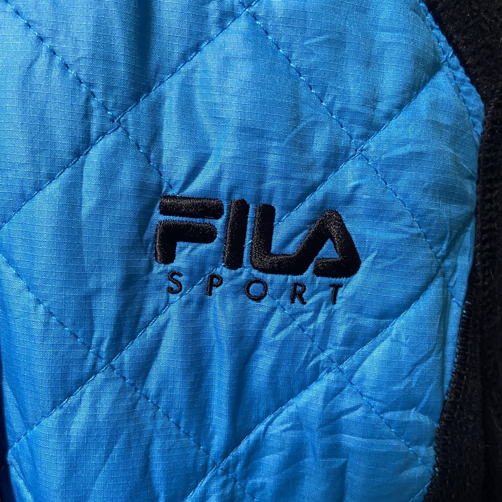 FILA　フィラ　長袖異素材切替パーカー　フリース生地　ワンポイント刺繍　水色　黒　ブラック　秋冬服　Mサイズ　古着
