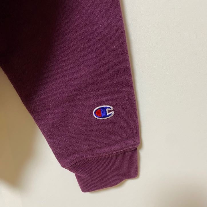 古着 used　Champion チャンピオン　リバースウィーブ　長袖ワンポイントロゴ刺繍スウェット　トレーナー　Mサイズ