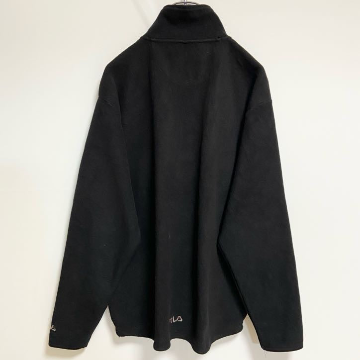 FILA　フィラ　長袖ハイネックフリースジャケット　ワンポイント刺繍　シンプル　黒　ブラック　秋冬服　Mサイズ　古着