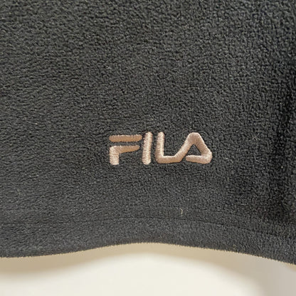 古着 used　FILA　フィラ　長袖ハイネックフリースジャケット　ワンポイント刺繍　シンプル　黒　ブラック　秋冬服　Mサイズ