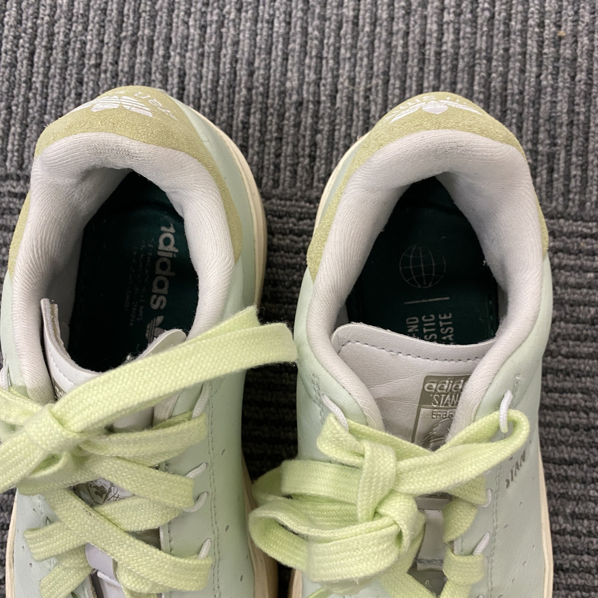 adidas　アディダス　スタンスミス ボネガ W　スニーカー　ライムグリーン　23.5cm　古着