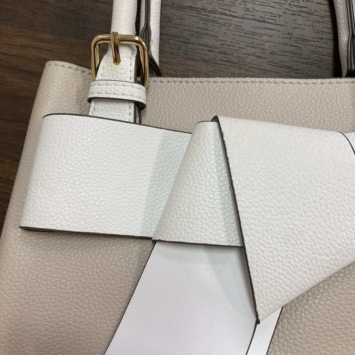 mysty woman　ミスティウーマン　リボンモチーフハンドバッグ/ショルダーバッグ　グレージュ　古着