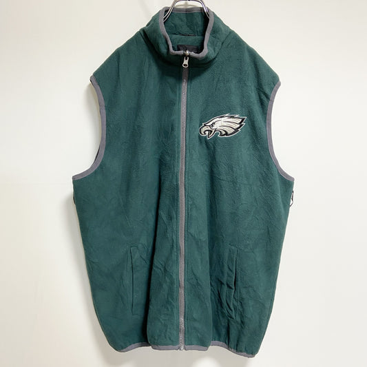 古着 used　NFL　フィラデルフィアイーグルス　ジップアップハイネックベスト　フリース生地　ワンポイント刺繍　緑　Lサイズ