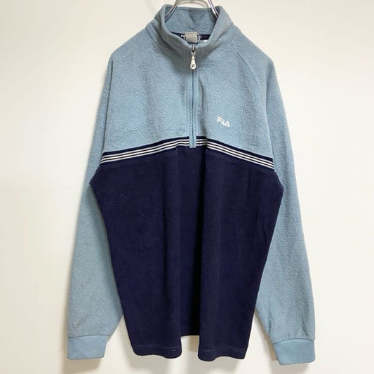 古着 used　FILA　フィラ　長袖ハーフジップフリースジャケット　ワンポイント刺繍　ハイネック　水色　ネイビー　Mサイズ