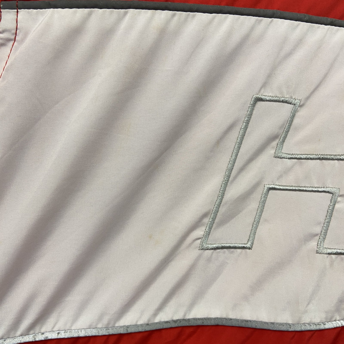 HUF　ハフ　ハーフジッププルオーバージャケット　デカロゴ　赤　レッド　Lサイズ　古着
