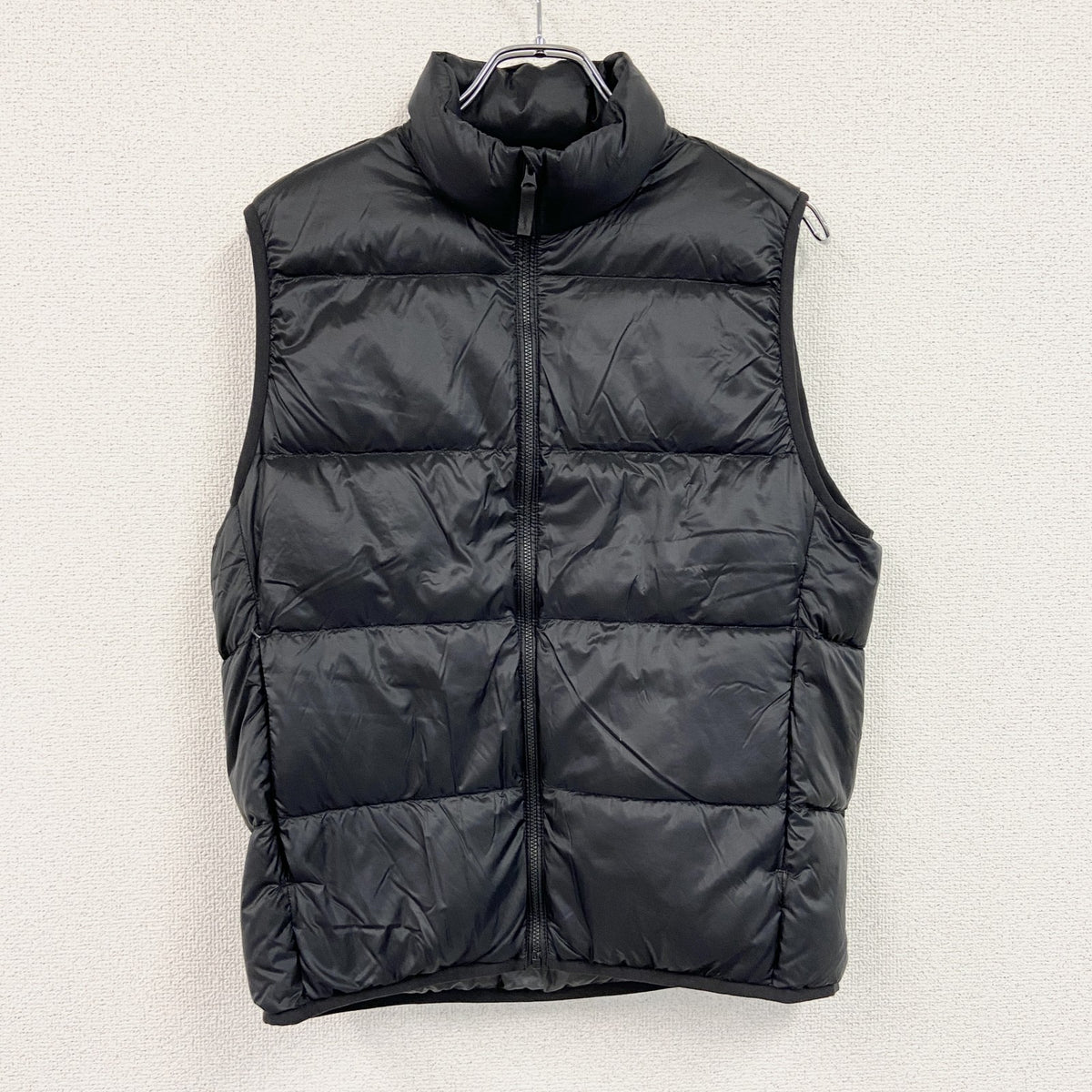 UNIQLO　ユニクロ　ウルトラライトダウンベスト　ダウン90%　黒　ブラック　Mサイズ　古着