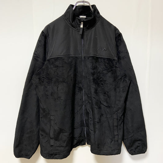 古着 used　FILA フィラ　長袖フルジップフリースジャケット　ワンポイントロゴ刺繡　ジップアップ　黒　ブラック　XLサイズ