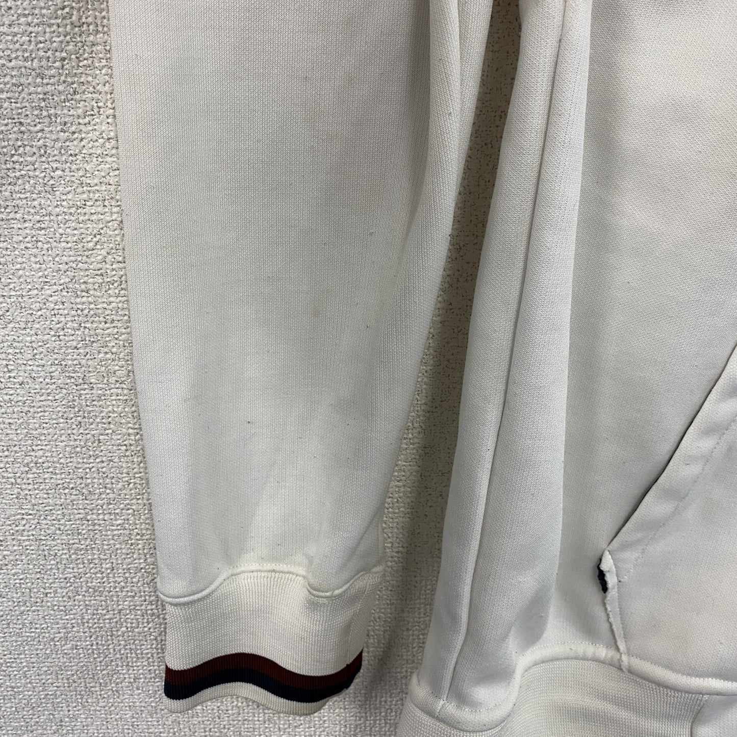 Abercrombie&Fitch　アバクロンビー&フィッチ　トラックジャケット/ジャージ　白　ホワイト　Mサイズ