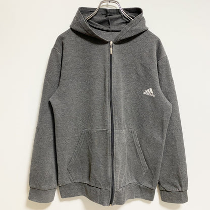 古着 used　adidas　アディダス　長袖ジップアップパーカー　ワンポイントロゴプリント　シンプル　グレー　秋冬服