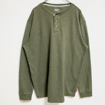 古着 used　LEVI’S　リーバイス　長袖ハーフボタン薄手ニット　セーター　緑　秋冬服　ビッグシルエット　2XLサイズ