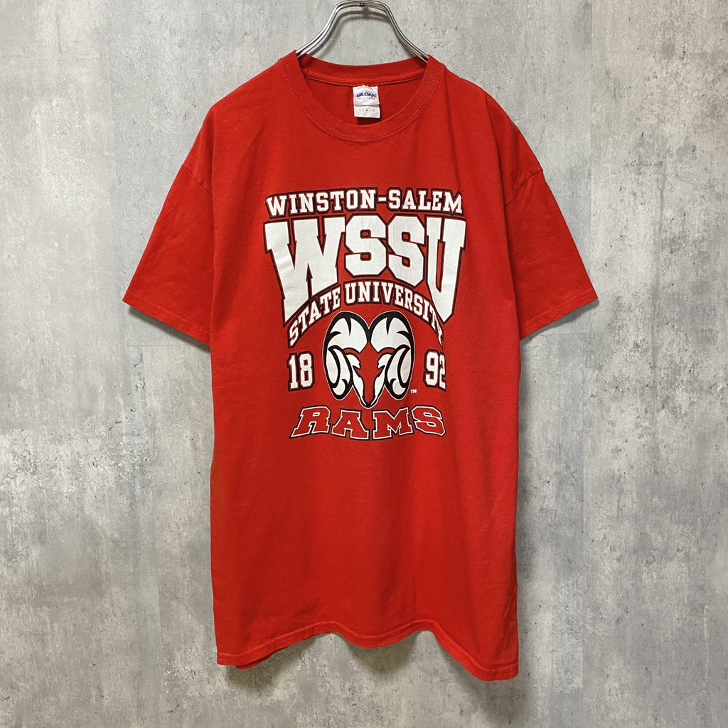 GILDAN　ギルダン　WSSU　RAMS　半袖カレッジロゴプリントTシャツ　バックプリント　赤　レッド　Lサイズ　古着