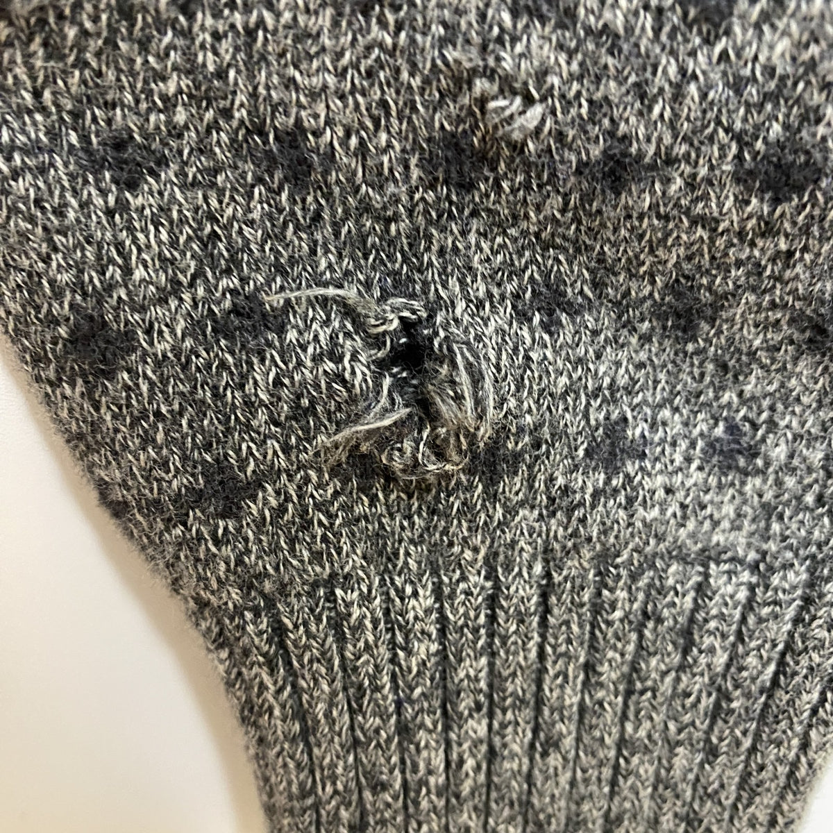 LEVI’S　リーバイス　長袖フェアアイル柄ニット　セーター　ショールカラー　グレー　灰色　秋冬服　Mサイズ　古着