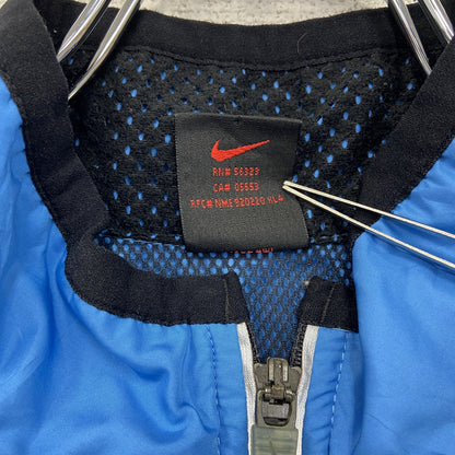 古着 used　NIKE　ナイキ　ハーフジップナイロンジャケット　水色　ライトブルー　Lサイズ