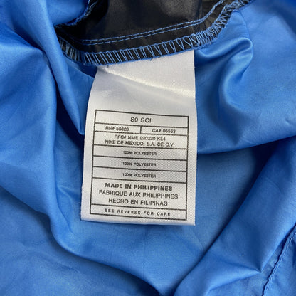 古着 used　NIKE　ナイキ　ハーフジップナイロンジャケット　水色　ライトブルー　Lサイズ