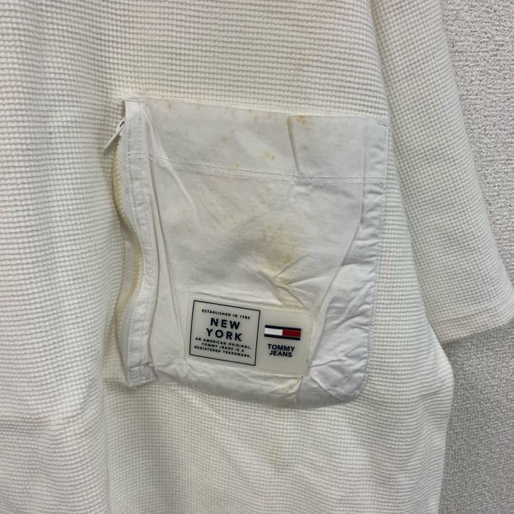 TOMMY JEANS　トミージーンズ　半袖ワッフル地Tシャツ　ポケT　白　ホワイト　Sサイズ　　　古着