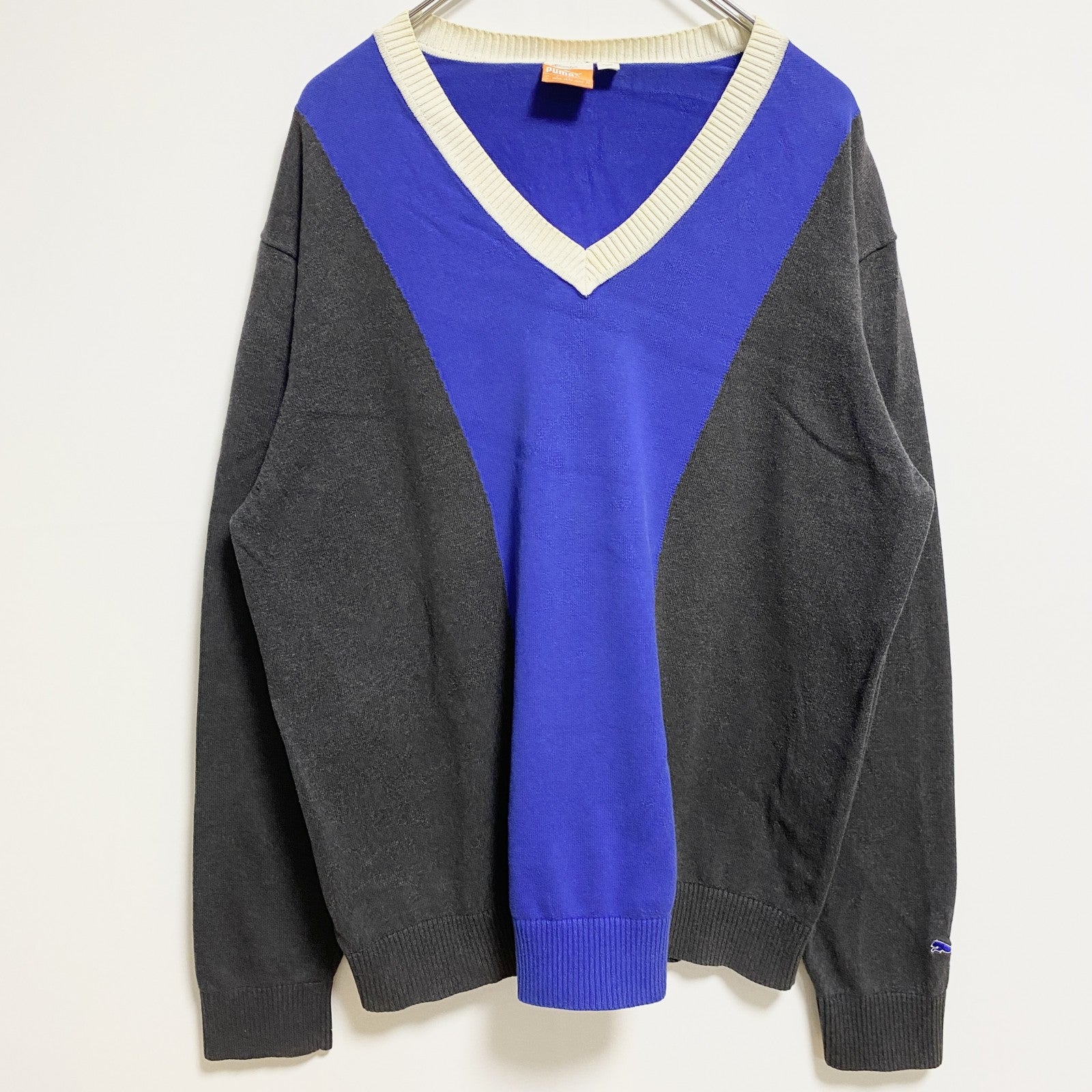 PUMA　プーマ　長袖薄手Vネックニット　セーター　ネイビー　紺　ダークグレー　バイカラー　秋冬服　Lサイズ　古着