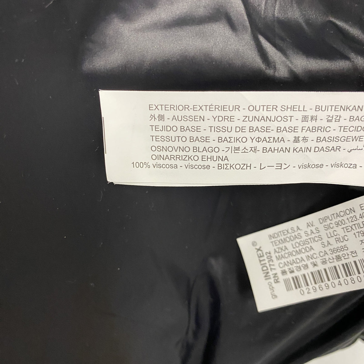 ZARA　ザラ　フェイクレザーベスト　中綿入り　黒　ブラック　XSサイズ　古着