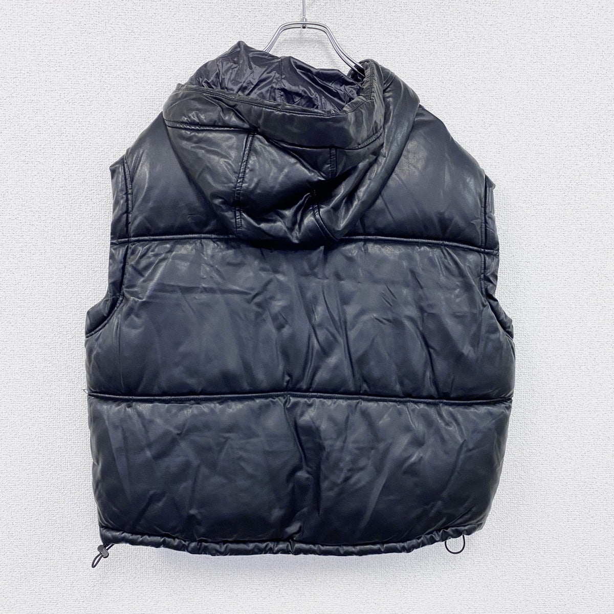 ZARA　ザラ　フェイクレザーベスト　中綿入り　黒　ブラック　XSサイズ　古着