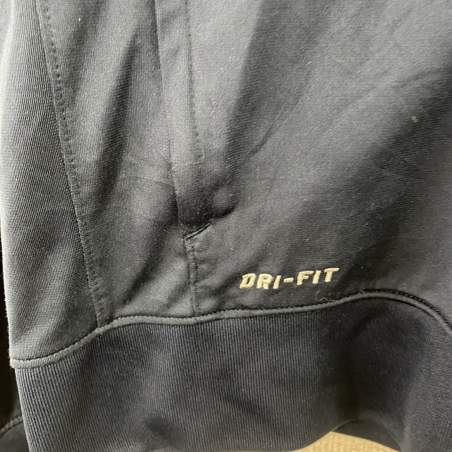 NIKE　ナイキ　トラックジャケット/ジャージ　DRI-FIT　紺　ネイビー　Mサイズ