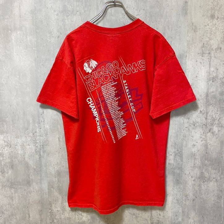 GILDAN　ギルダン　シカゴブラックホークス　半袖プリントTシャツ　赤　レッド　アイスホッケー　Lサイズ　古着